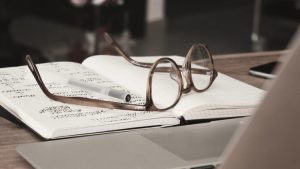 Read more about the article Roman Özeti Yazdırma Hizmeti Nasıl Çalışır?