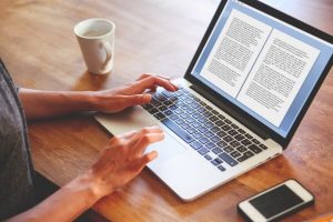 Read more about the article Tez Özeti Yazdırma: Kapsamlı ve Kısa Bir Özet Nasıl Yazılır?